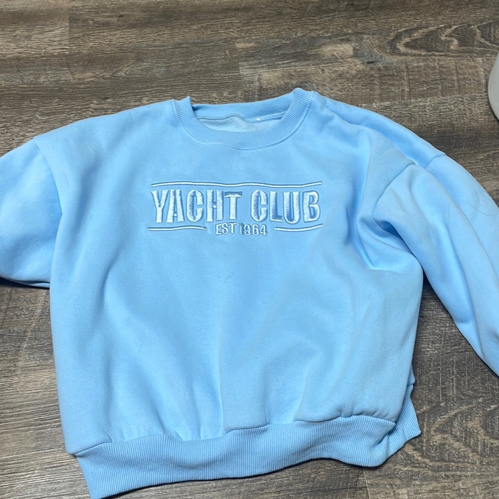 Crewneck